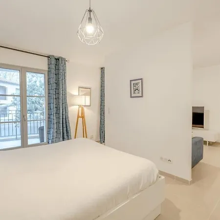 Appartement La D'oscar L New, Terrace L Shellter Saint-Tropez